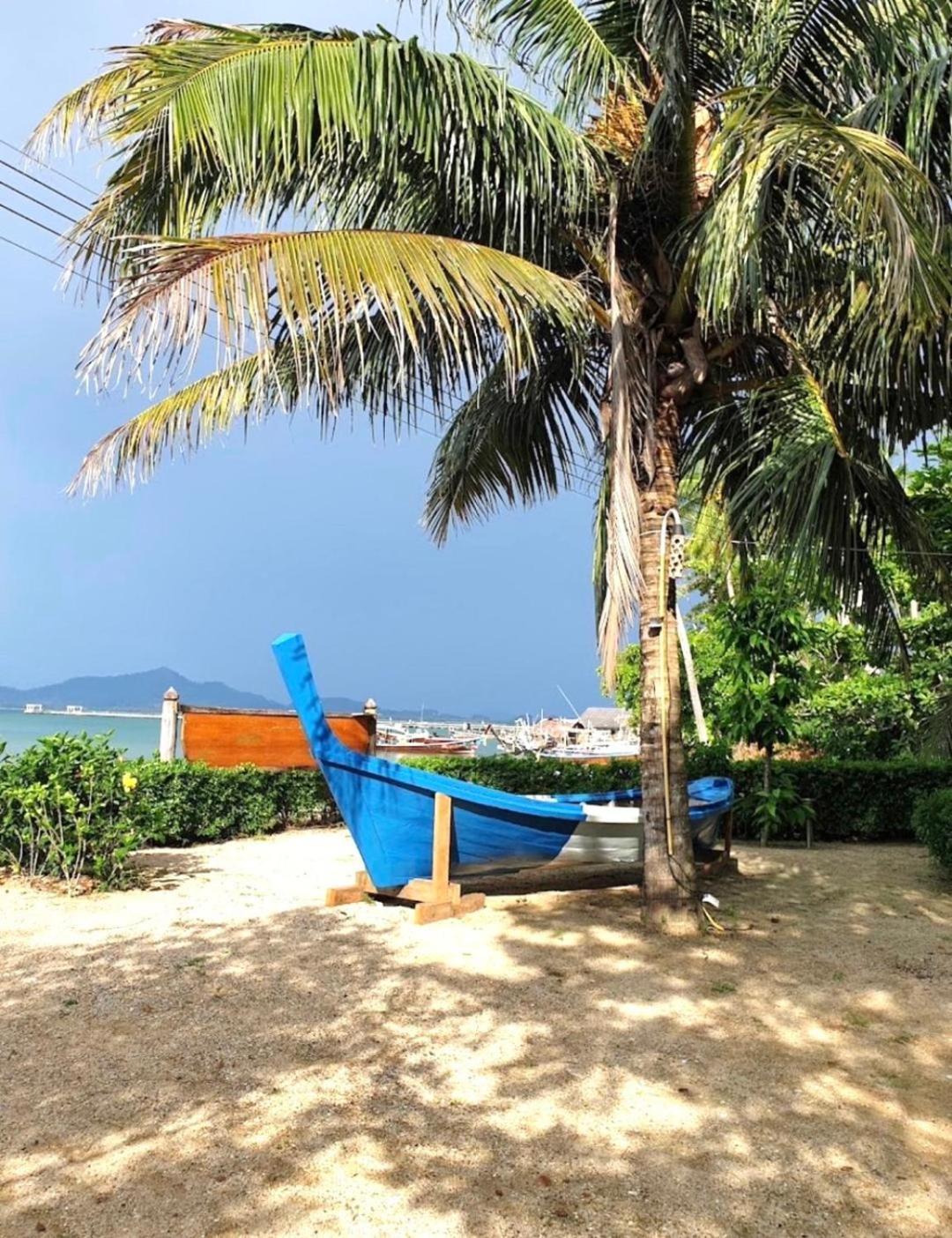 Mook Montra Resort Sea Front Ko Mook Exterior foto